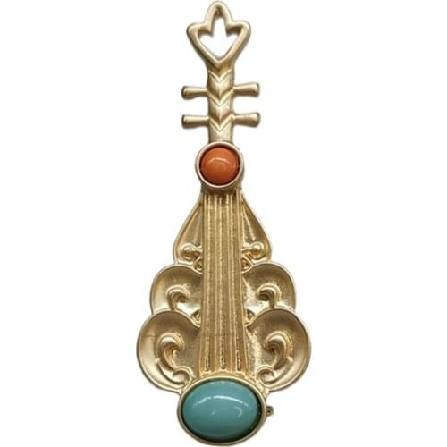 Alloy Musical Instrument Lute Brooch Pins Suit Shirt Lapel Pins and Brooches Vintage Jewelry for Men Women Colthing Accessories