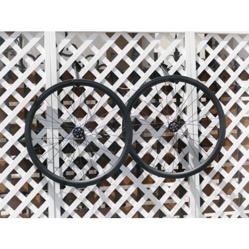 Ultra Light Wheel 38mm Full Carbon Road Cyclocross Bike Clincher Wheelset Disc Brake Thru Axle Front 100*12mm and Rear 142*12mm