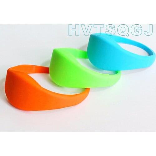 Hot sell UHF silicon RFID wristband tag Free shipping 100pcs/lot