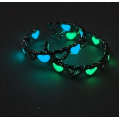 1 pcs Couple Luminous Finger Rings for Women Men Glowing In Dark Heart Lover Wedding Bands Women Girls Jewelry Gift Accessories