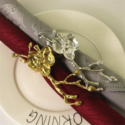 10PCS metal alloy napkin ring creative plum napkin ring wedding napkin buckle