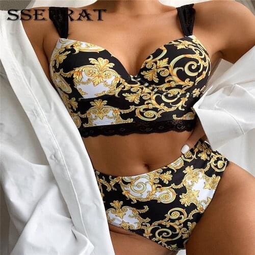SSEURAT High Swimwear