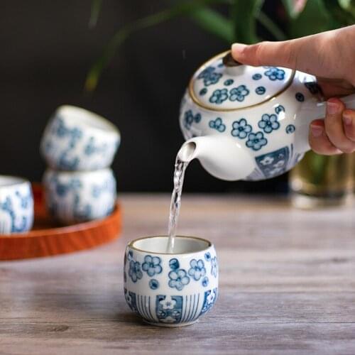 Chinese Tea Set Kung Fu Teapot Teacups Blue and White Ceramic Flower Kettle with Infuser Gift Box