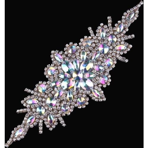 30pcs/lot)Top Grade Beaded Motif Rhinestone Appliques Patch Sew-on Hot-Fix Crystal Trimming DIY Girl Bridal Hair Decoration