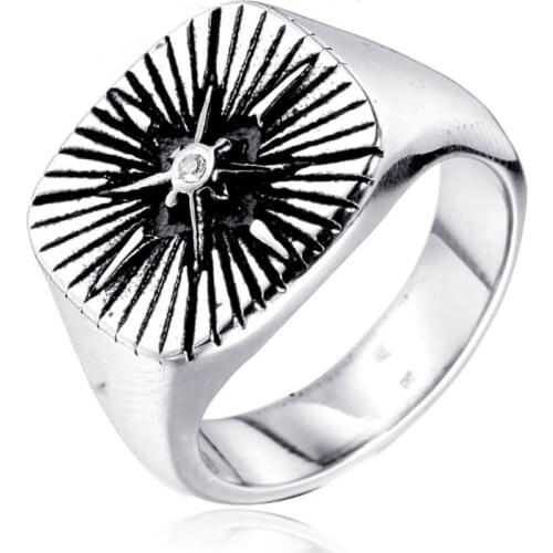 Classic Fashion Trend Punk Mens and Womens Unisex Ring Fashion Zircon Polaris Compass Ring