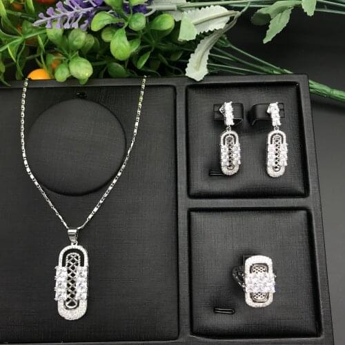 Fashion Wedding Dubai Africa Nigeria Nigeria Africa Jewelry Set Golden Necklace Earrings Ring Romantic Female Bride Jewelry Set