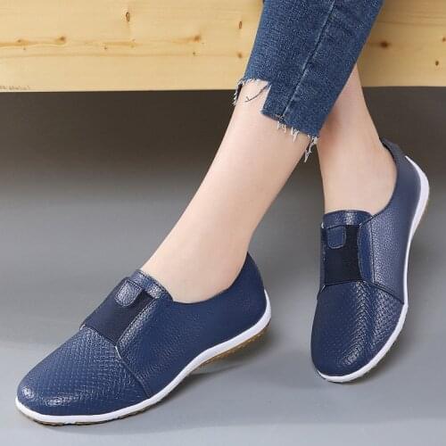 Women Moccasins Genuine Leather Flat Shoes Woman Slip On Loafers Ladies Shoes Breathable Casual Womens Flats Sneakers Women