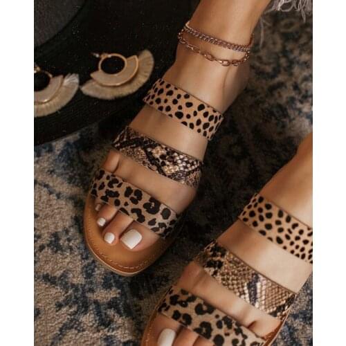 2021 Womens Shoes Summer Open Toe Flat Sandals Outdoor Leisure Beach Slippers Fashion Printing Plus Size 41