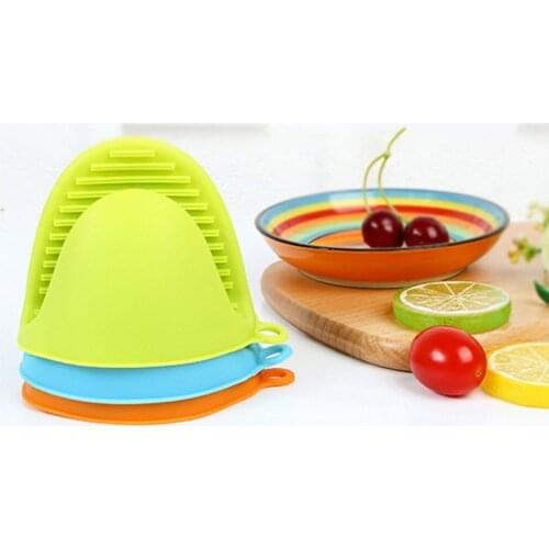 8.4*10.5cm Silicone Anti-scalding Gloves Dish Holder Kitchen Insulation Tray Dish Bowl Baking Oven With Hand Clip