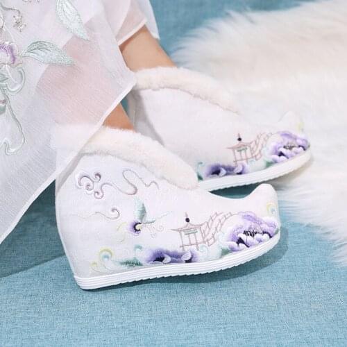 Womens Embroidery Floal Ankle Boots Hanfu Fur Liner Warm Snow Winter Hidden Heel Chipao Shoes Chinese Style Black White New 2020