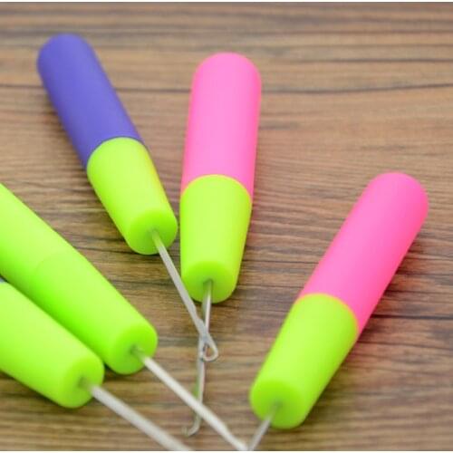 1 Piece Multiple Colour Plastic Knitting Crochet Wig Hook Needles for Jumbo Braiding Hair and Crochet Braids Sewing Tools G