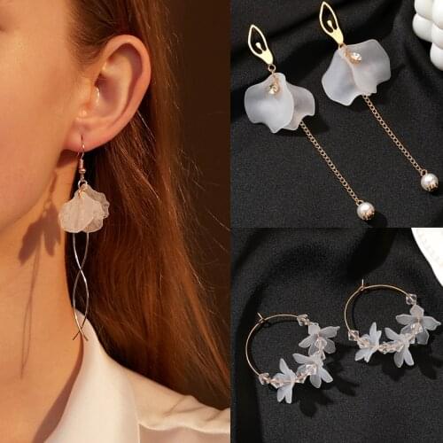 Acrylic Flower Bohemia Tassel Earrings Women Fashion Long Hanging Earrings Crystal Female Wedding Earings Party Jewelry