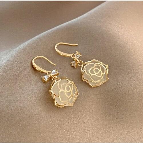 2021 Trend Golden Hollow Rose Flowers Bow Dangle Earrings For Women Opal Korean Luxury Statement Unusual Earrings Jewelry Gift