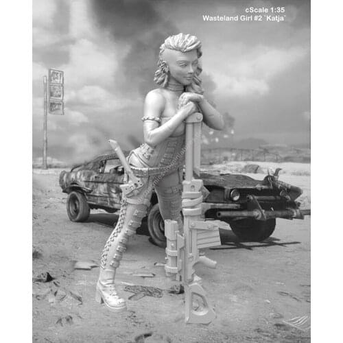 1/35 Scale Unpainted Resin Figure Westeland girl Katja collection figure