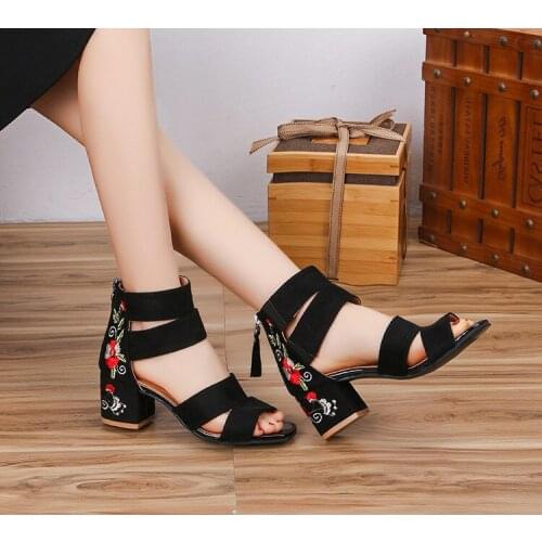 New Ethnic Style Embroidered High heels Sandals Women Summer Sexy thick heels Elegant Retro Open Toe Embroidered Shoes Women