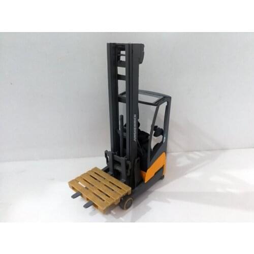 ROS00159 1:25 Jungheinrich ETV 216i Lift Truck in Original Box