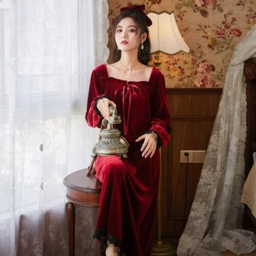 MeetLife Victoria Winter Warm Vintage Velvet Princess Women Nightgown Sleepwear Long Sleeve Lace Maxi Nightdress Wedding
