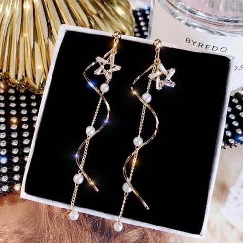 2021 New Korean Womens Geometric Crystal Earrings Imitation Pearl Water Drop Snowflake Long Tassel Earrings Wedding Jewelry