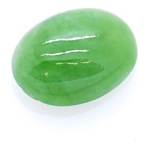 2,84 ct. Jade Cabochon Cut