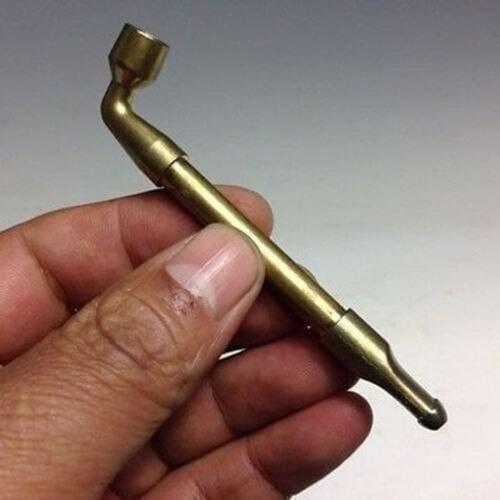 SMOKING TOOL COPPER HAMMERED PIPE RARE HAND COLLECTIBLES STATUE