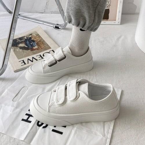 2021 New Fashion Vulcanized Shoes Women Canvas Shoes White Shoes Lolita Single Shoes Lazy Ugly Cute Shoes Velcro Womens Shoes