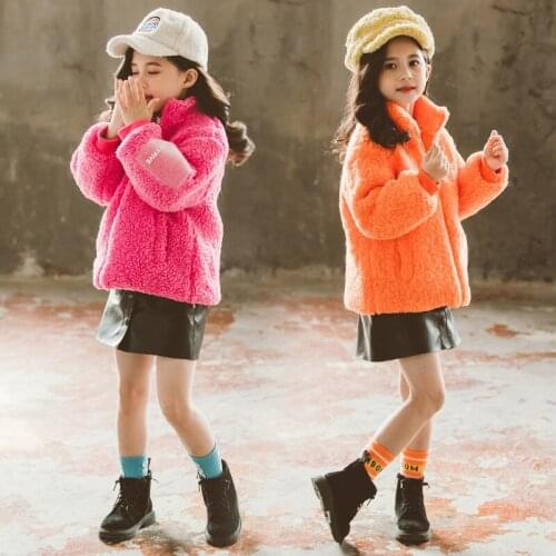 2020 New Girls Candy Wool Sweater Big Kids Lamb Wool Warm Jacket Children Stand Collar Zipper JacketPlush padded cotton coat win