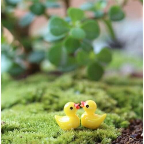 New Miniature Dollhouse Fairy Garden Mini cute little yellow duck Resin Crafts For Home plants Decoration 2 Pcs/set