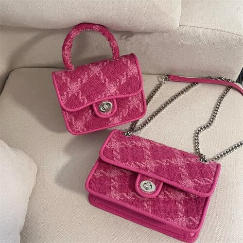 Hana Lau Women's Pink Clutches
