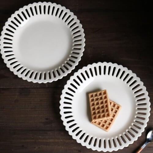 Cream-colored Ceramic Medieval Simple Wave Edge Hollow Western Dish /9 Inch plate