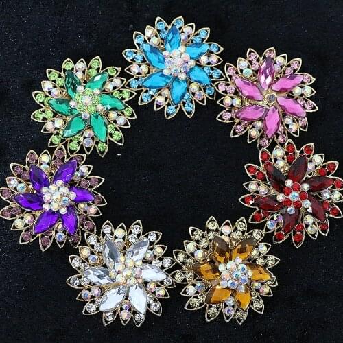 Bohemia Round Flower Brooch for Women Exquisite Gifts Accessories Colors Oval Rhinestone High Quality Gold-color Jewelry B1238