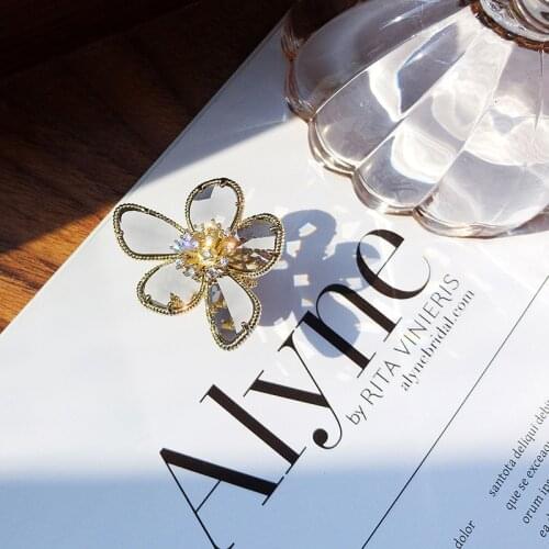 2021 New Trendy Exaggerated Transparent Crystal Rings Adjustable Big Flower Hyperbole Party Jewelry for Women Gift