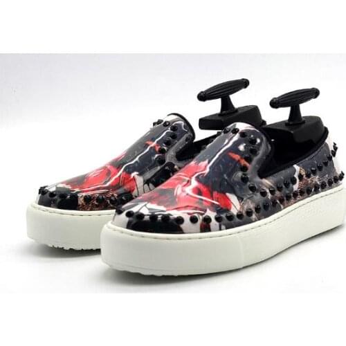 New men shoes slip on casual shoes for men board shoes genuine leather rivet loafers