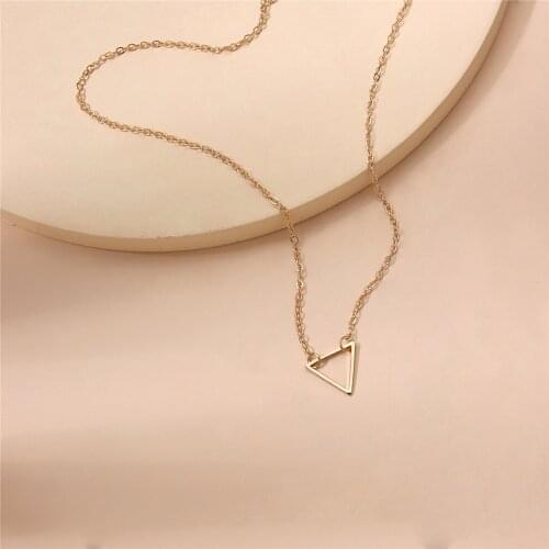 78MM Triangle Pendant Alloy Necklace Women Korean Fashion Temperament Charm Sexy Geometric Clavicle Chain Party Jewelry Cheap