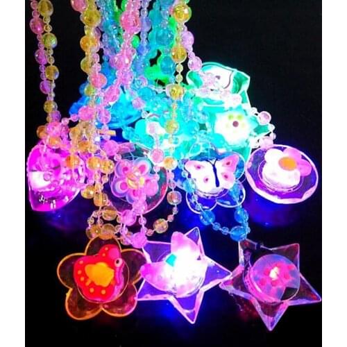 Fashion Girls Necklace Cute Star Love Heart Flower Butterfly Pendant Beads Light Up Necklace Birthday Gift Kids Play Toy