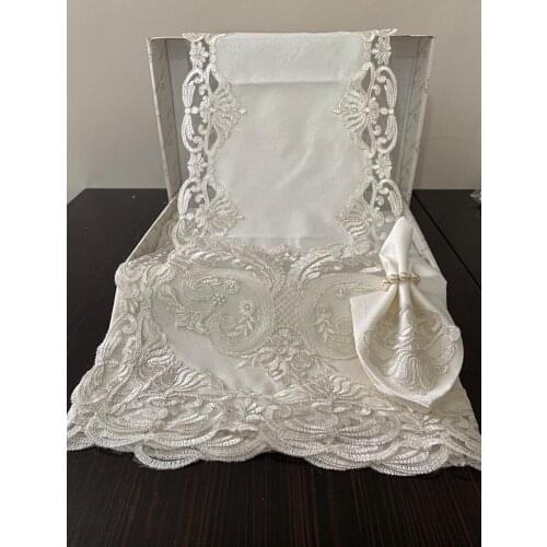 Leke Tutmaz Lüx Masa Örtüsü Takımı Yemek Seti 12 Kişilik