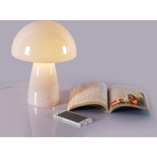 Mushroom table lamp Stained Glass lampshade Childrens Mushroom Desk Lamp Bedroom Eye Protection lamps for bedroom Art Decor