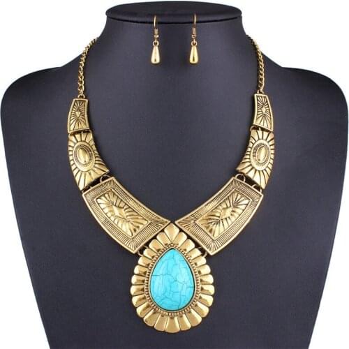 Vintage 2 Colors Exquisite Carving Pattern Water Drop Artificial Stone Pendant Choker Necklace Earrings Jewelry Sets for Women