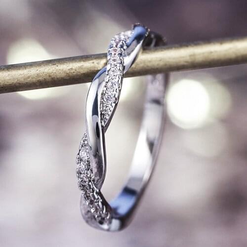 Huitan Romantic Simple Rings For Girl Fashion Modern Twist Shaped Design With Micro Paved Minimalist Stylish Cool Accessories
