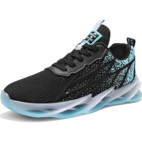 Blade Running Shoes for Men Breathable Mesh Design Hollow Sneakers Men Antiskid Damping Outsole Sport Shoes Training Zapatillas