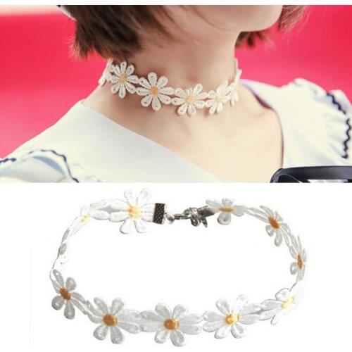 Fashion Women Charm Daisy Choker Chain Necklace Lace Yellow White Flowers Boho Necklace