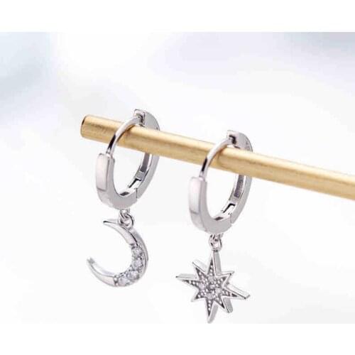 2020 new star moon earrings Korean version asymmetrical high sense earrings fashion earrings Prevent Allergy exquisite ear nail