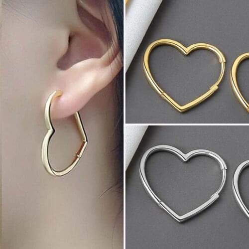 Hot Sale Simple Silver Color Cartilage Earring Earmuffs Unusual Love Circle Safety Pin Earrings Female Women Gift Punching 2020