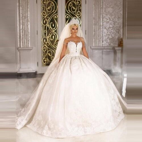Elegant Off The Shoulder Wedding Dress Chic 3D Flowers Crystals Ball Gowns Sweetheart See Thru Backless Wedding Gowns Saudi Arab
