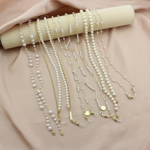 2021 Fashion Reading Glasses Gold Chain For Women Metal Sunglasses Cords Trendy Women Pearl Beaded Eyeglass Glasses Chain