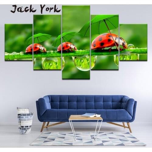 Canvas Painting insect Ladybug with green umbrella 5 Pieces Wall Art Painting Modular Wallpapers Poster Print Home Decor