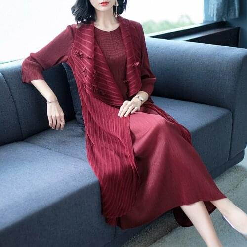 Europe station 2019 new spring womens mid length loose large size fat mm Slim long sleeve dress fake two pieces