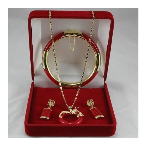 Beautiful jade Circle dragon Pendant Necklace Earring Bracelet Set