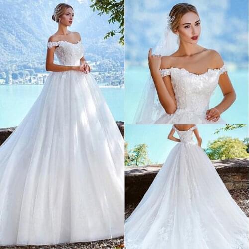 Cap Sleeve Ball Gown White Wedding Dresses Tulle Gowns Appliques Lace up Back Bridal Dresses Custom Made
