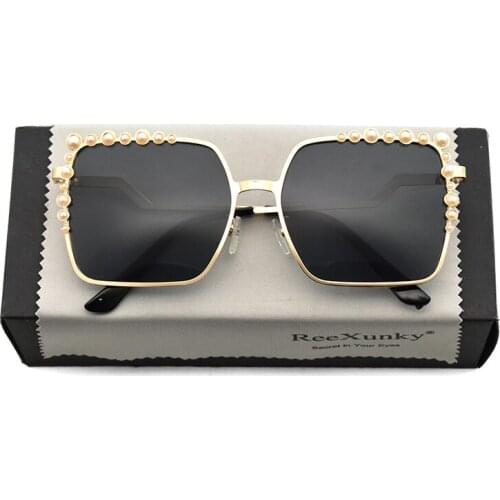 New 2021 Oversized Designer Sunglasses Women Vintage Pearl Square Sun Glasses Female Fashion Metal Frame Gradient Shades UV400