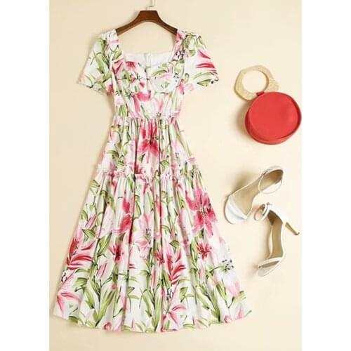 And American womens European wear 2021 summer new style Square collar with short sleeves Fashion lily print pleated dresses